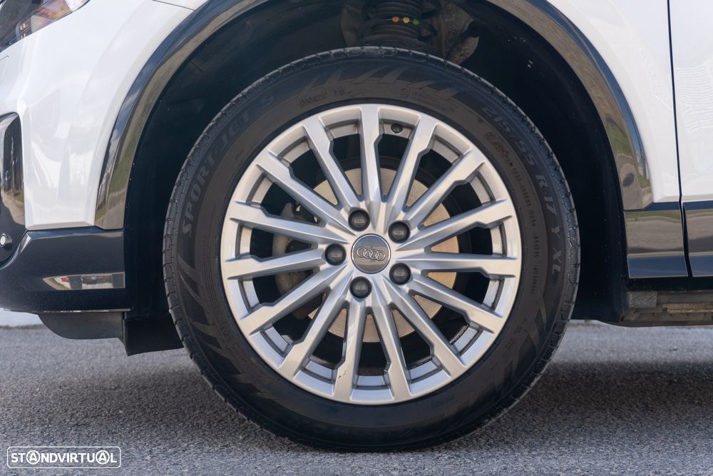 Audi Q2 30 TFSI Design S tronic - 4
