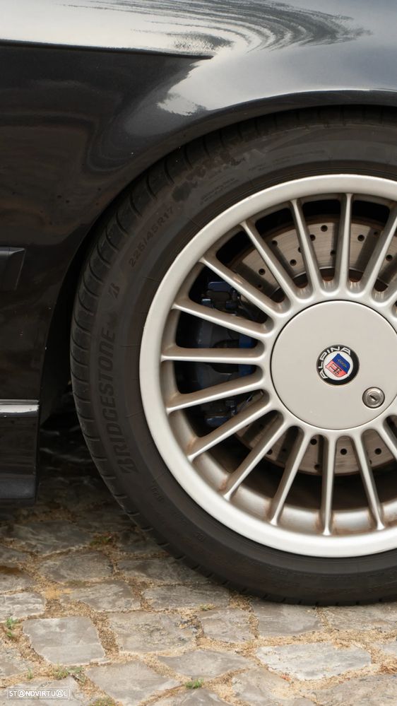 BMW 325 i - 14