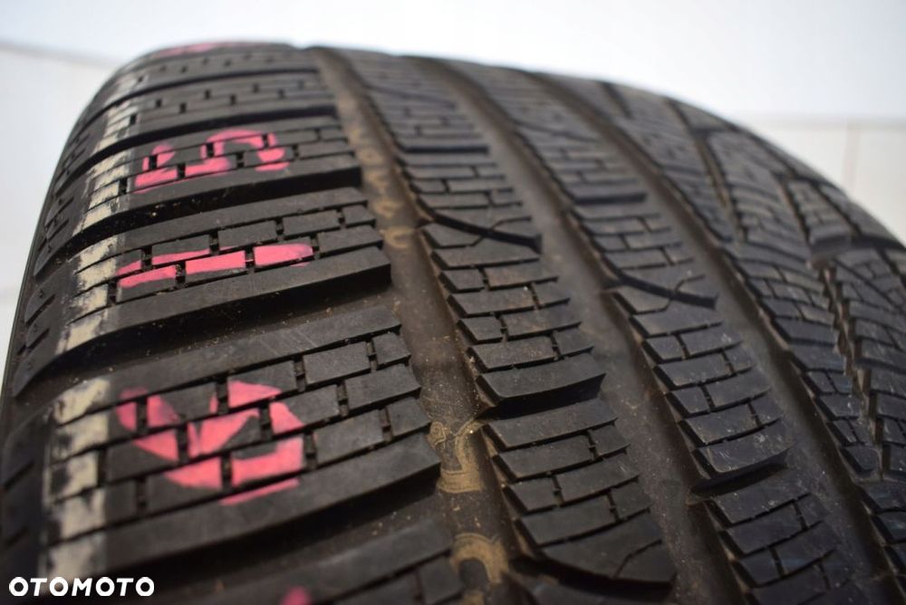 R18 265/45 Pirelli Sottozero Winter 240 serie 2 N0 - 2
