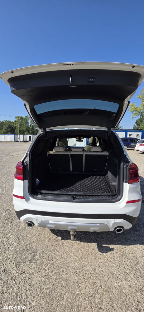 BMW X3 xDrive20d AT xLine - 11