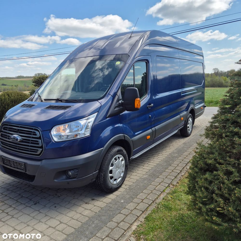 Ford Transit - 1