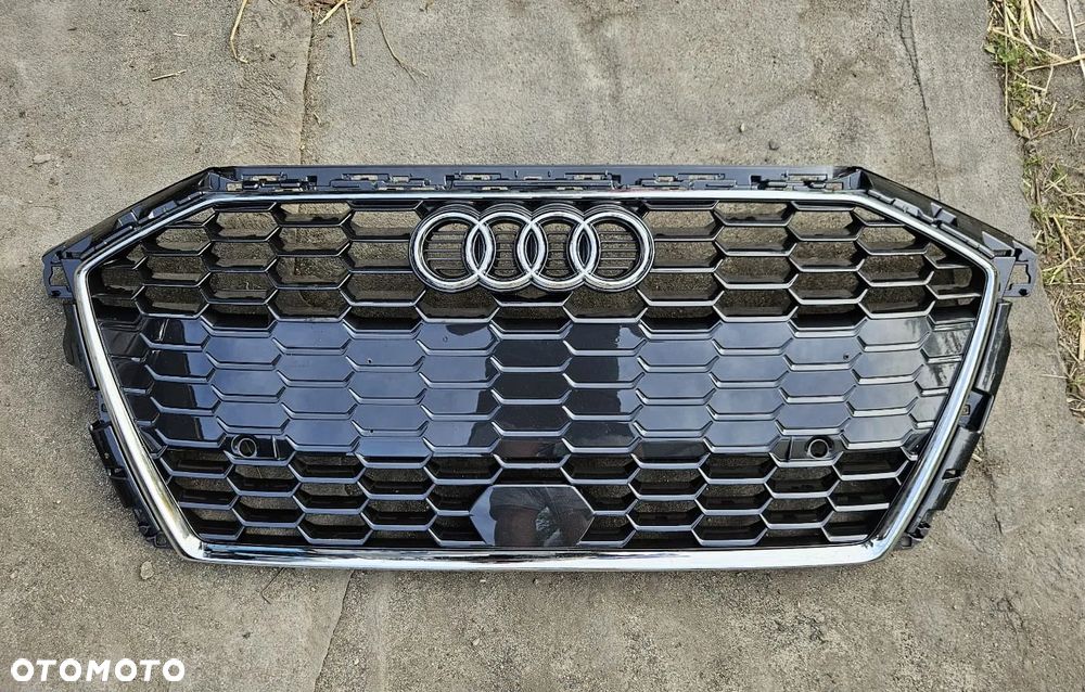 Grill AUDI A3 8Y S-LINE 8Y853651B - 1