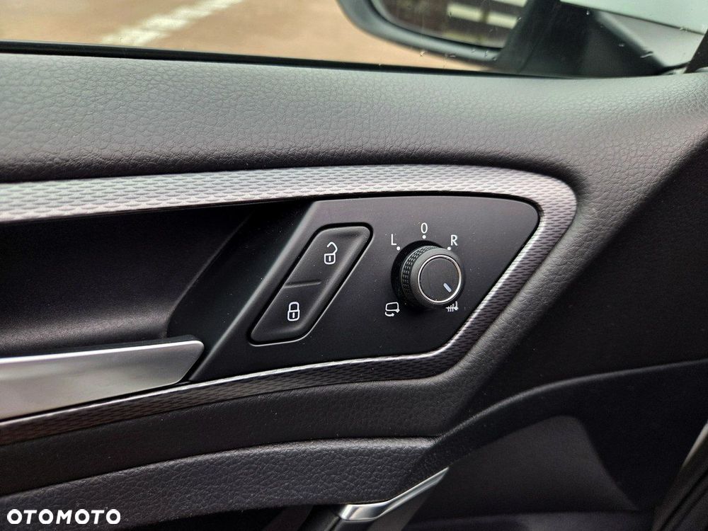 Volkswagen Golf 1.4 TSI (BlueMotion Technology) DSG Comfortline - 14