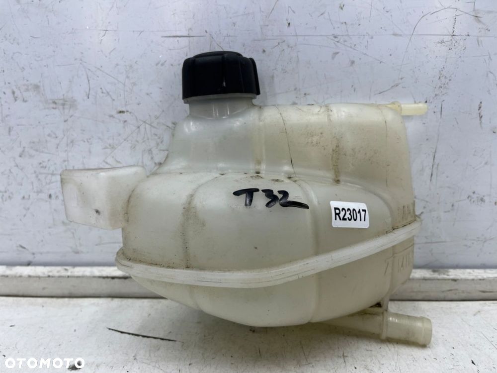 Zbiorniczek wyrównawczy Nissan X-Trail III T32 Rogue Qashqai J11 Kadjar 13-21r. 1.3 1.2 1.5 1.6 dCi - 1
