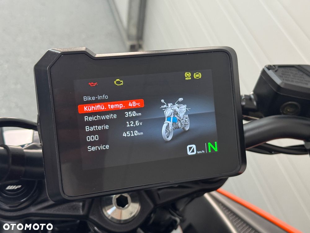 KTM Duke 125 - 28