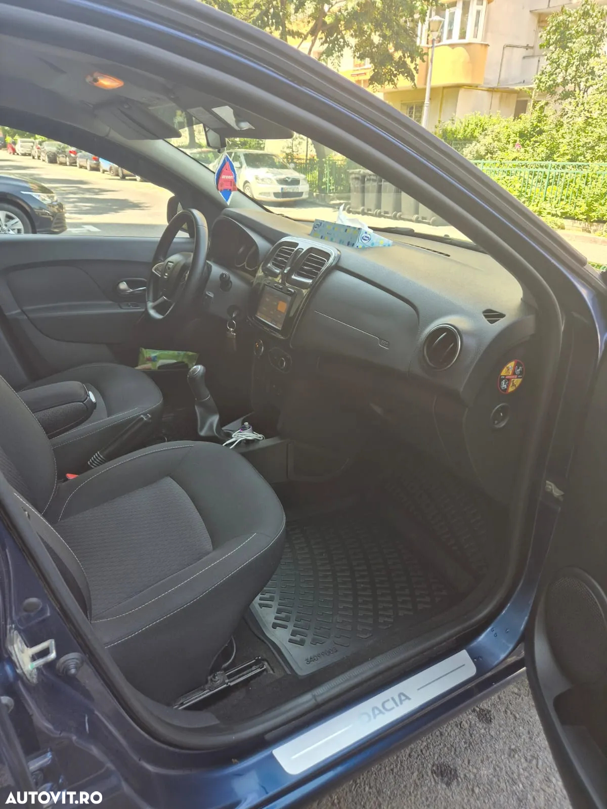 Dacia Logan 1.0 SCe Prestige - 4