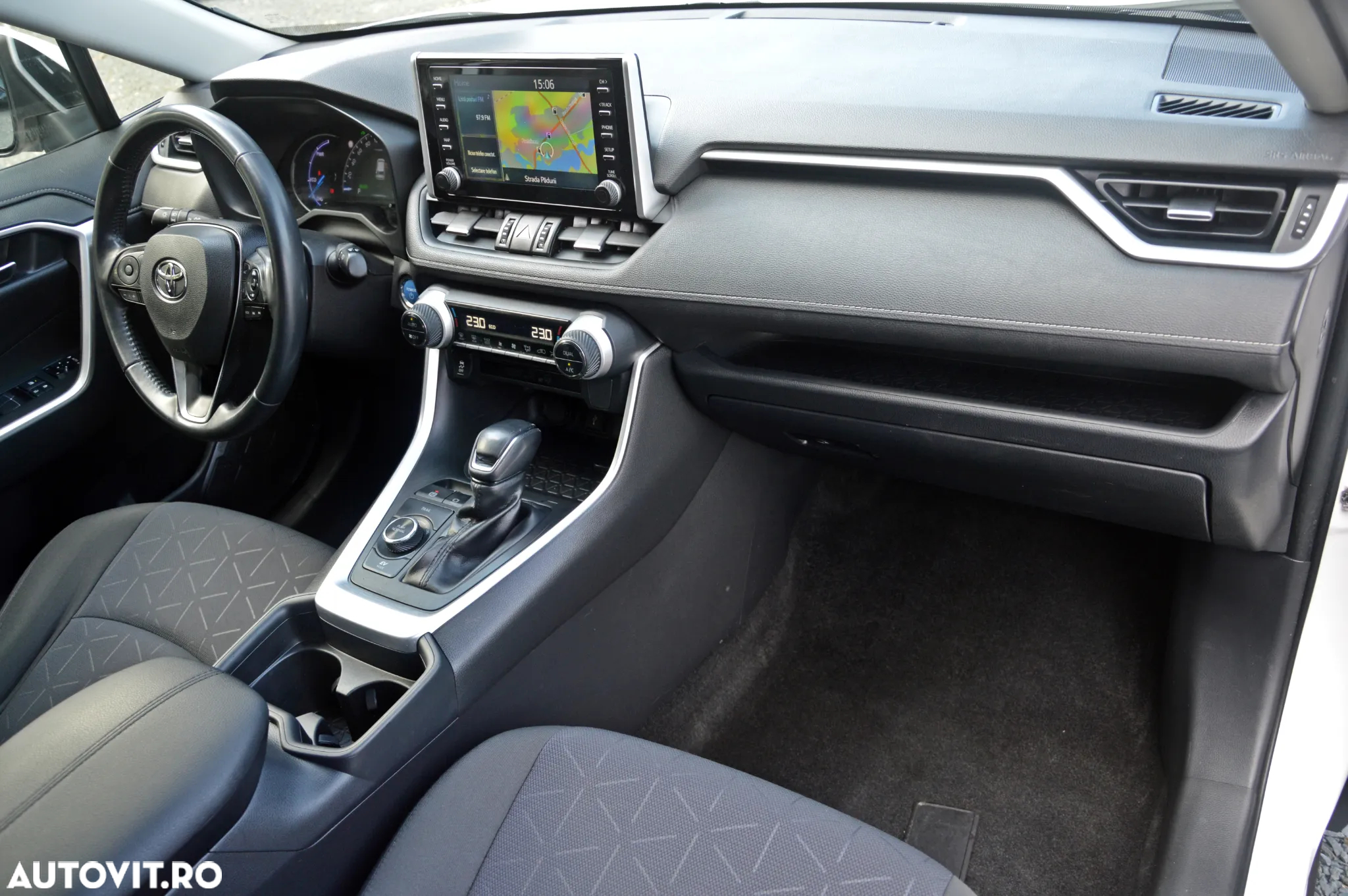 Toyota RAV4 2.5 Hybrid VVT-iE 4x4 Dynamic - 19