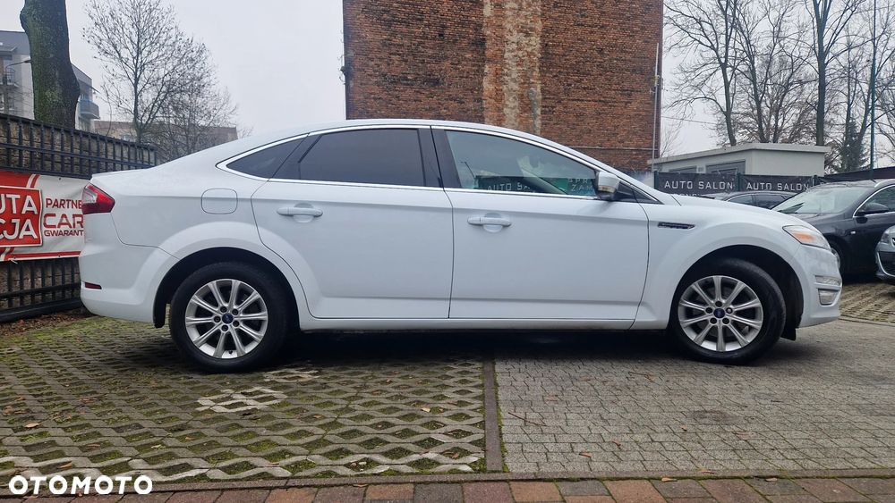 Ford Mondeo 2.0 TDCi Ghia X - 16