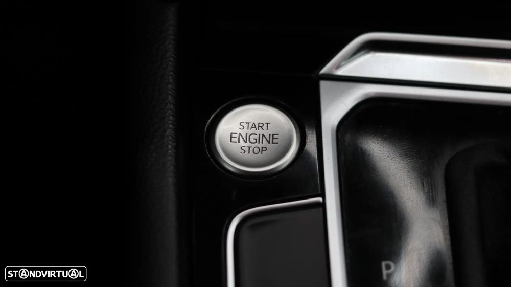 VW Arteon Shooting Brake 2.0 TDI Elegance DSG - 12