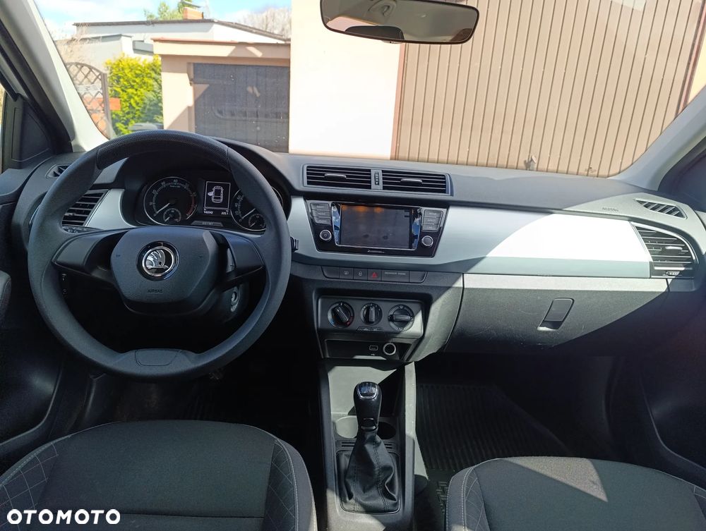 Skoda Fabia 1.0 Ambition - 25