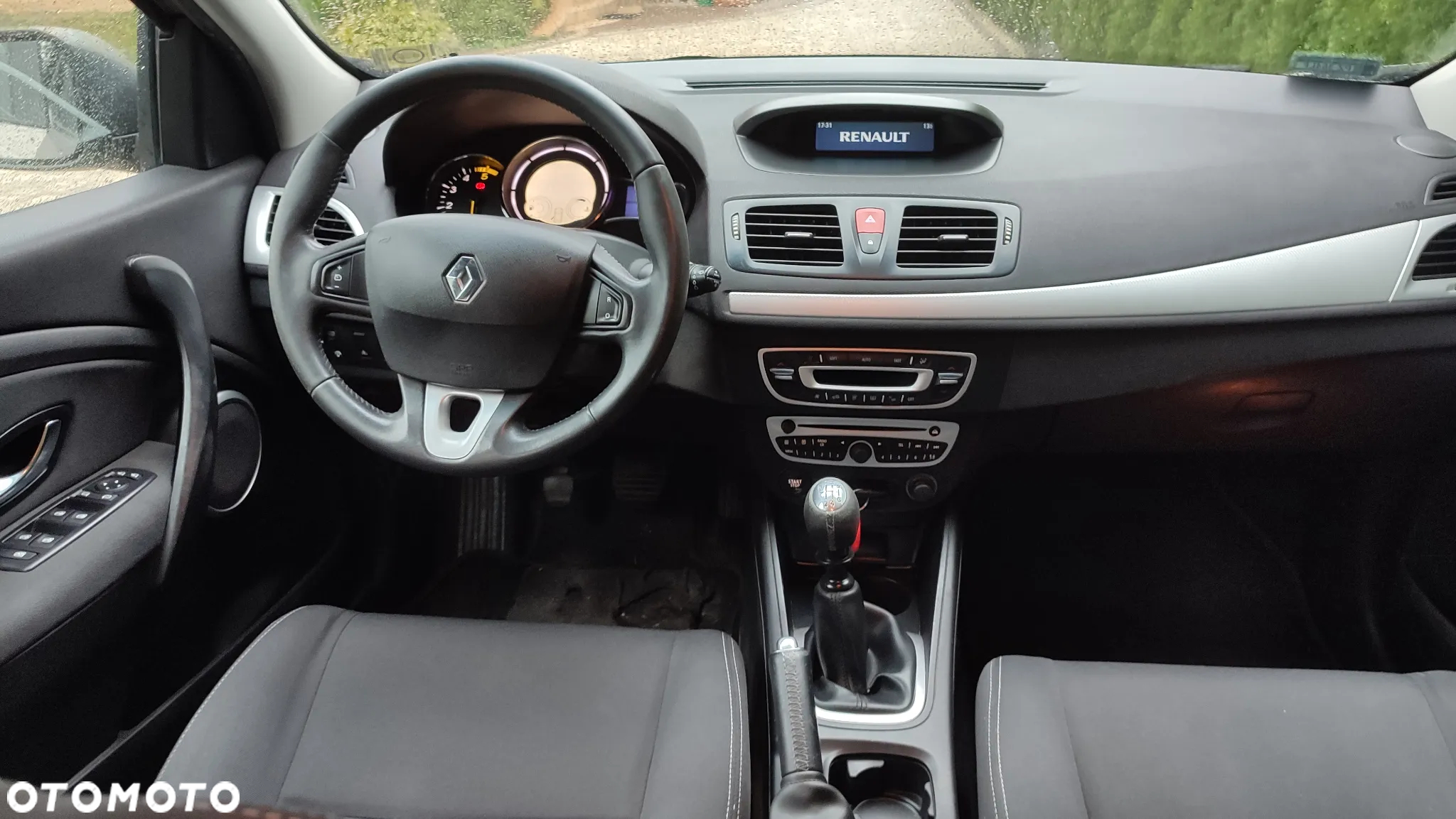 Renault Megane 1.9 dCi FAP Grandtour Exception - 13