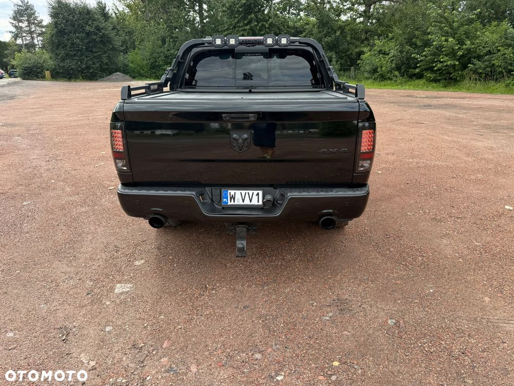 Dodge RAM 5.7 4x4 - 4