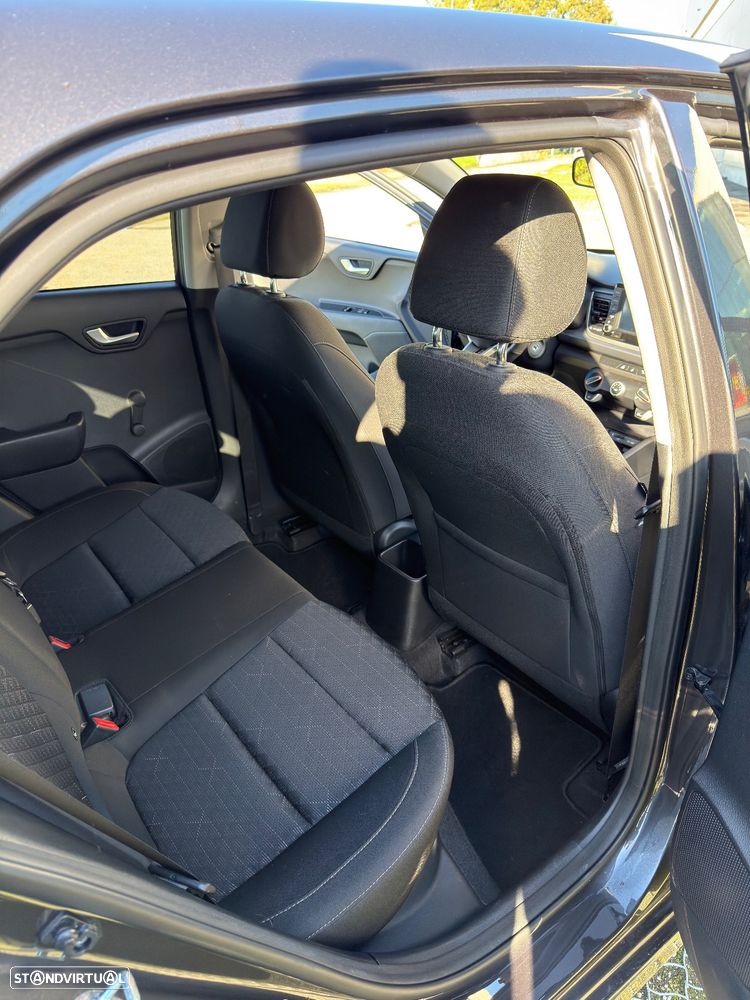 Kia Rio 1.2 CVVT Urban - 20