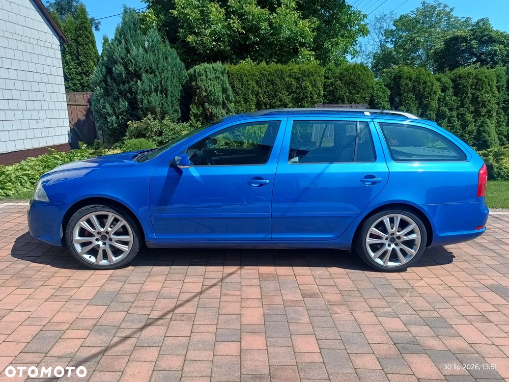 Skoda Octavia 2.0 TDI DPF RS - 2