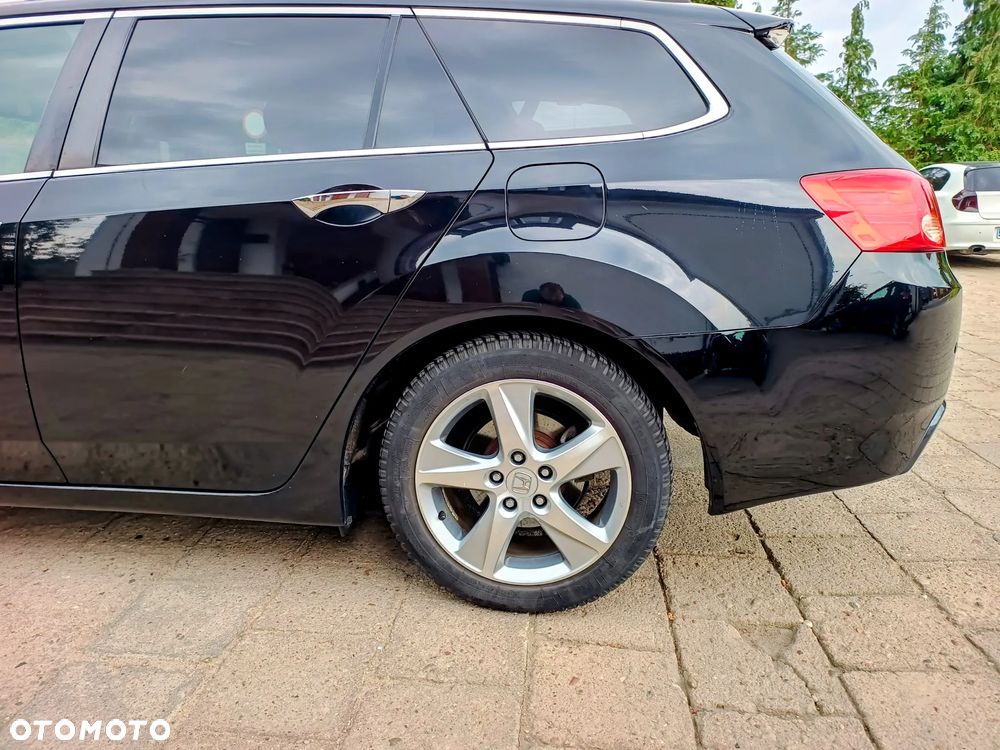 Honda Accord 2.0 Executive - 21