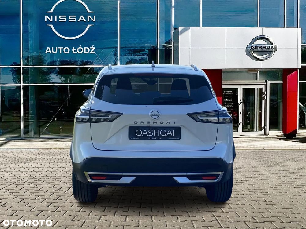 Nissan Qashqai 1.3 DIG-T mHEV N-Connecta - 4