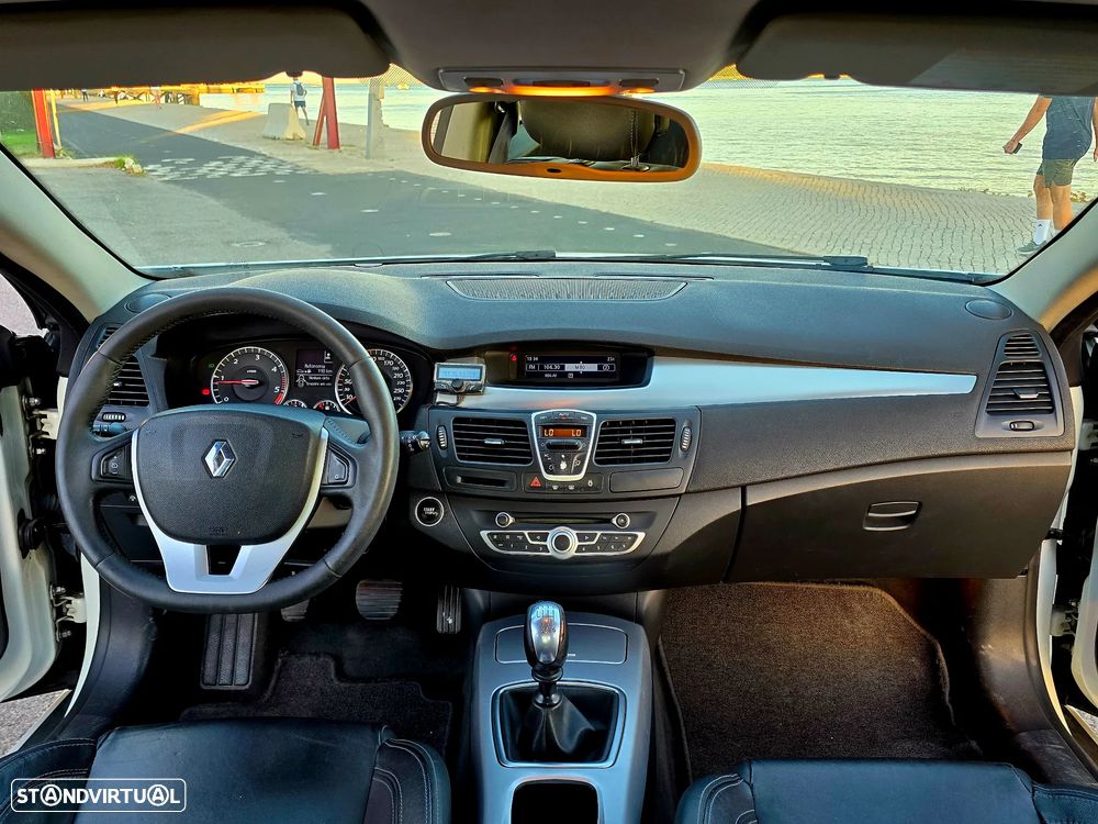 Renault Laguna Coupe 2.0 dCi GT - 7