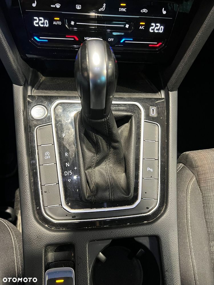 Volkswagen Passat Variant 2.0 TDI DSG (BlueMotion Technology) Comfortline - 14