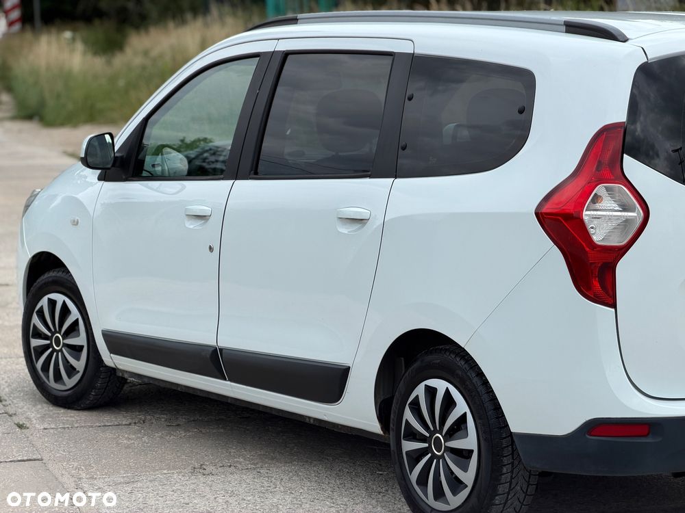 Dacia Lodgy 1.6 SCe Outdoor S&S - 19