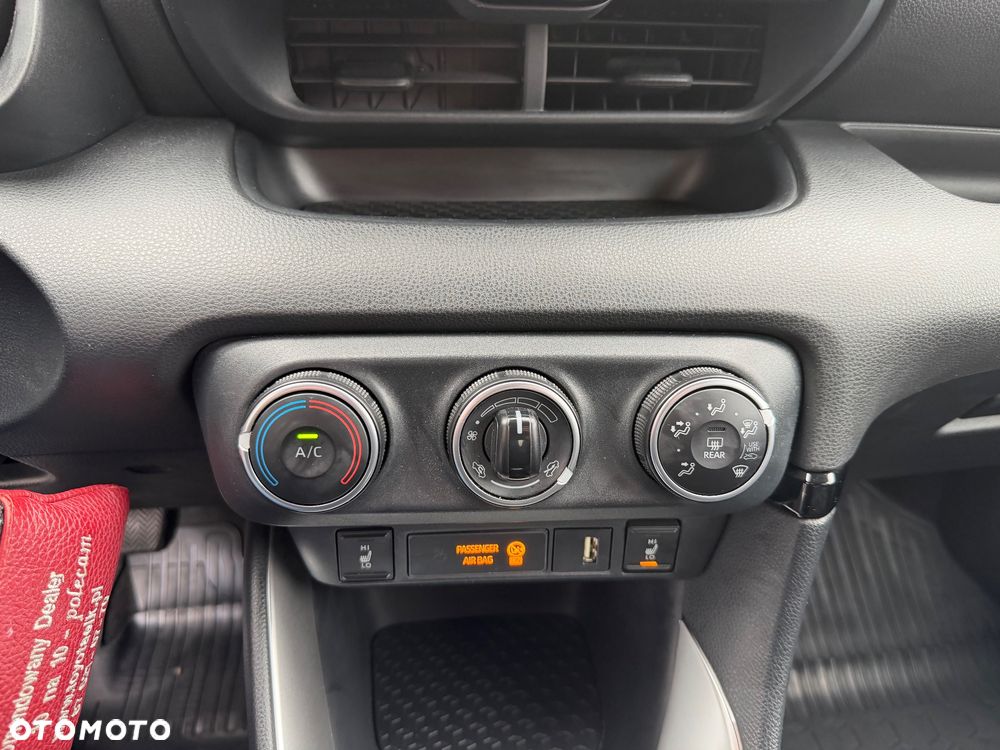 Toyota Yaris 1.5 Comfort - 11