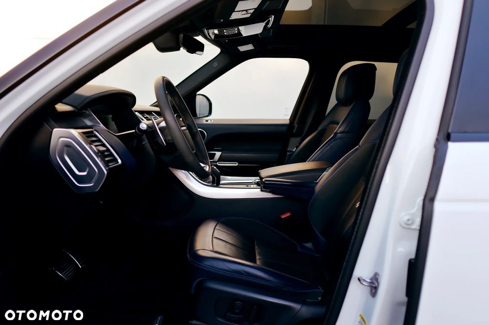 Land Rover Range Rover Sport - 25