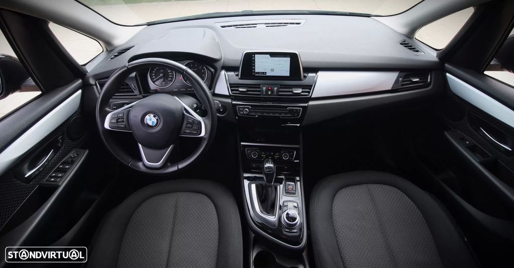 BMW 225xe Active Tourer Advantage - 11