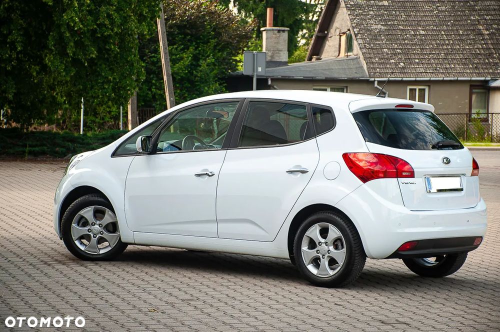 Kia Venga 1.4 CVVT Titanium Collection - 13