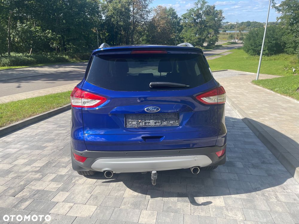 Ford Kuga 2.0 TDCi 4x4 Titanium - 4