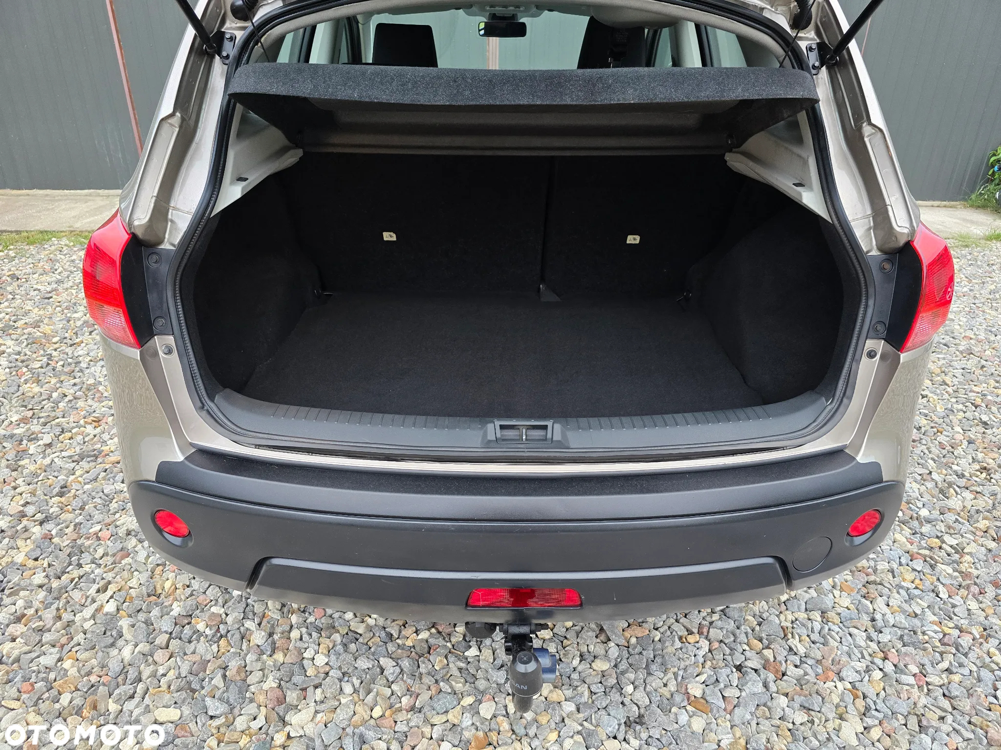 Nissan Qashqai 2.0 tekna - 17