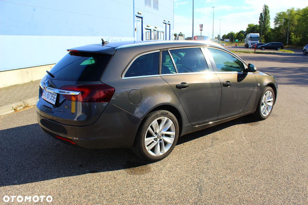 Opel Insignia - 36