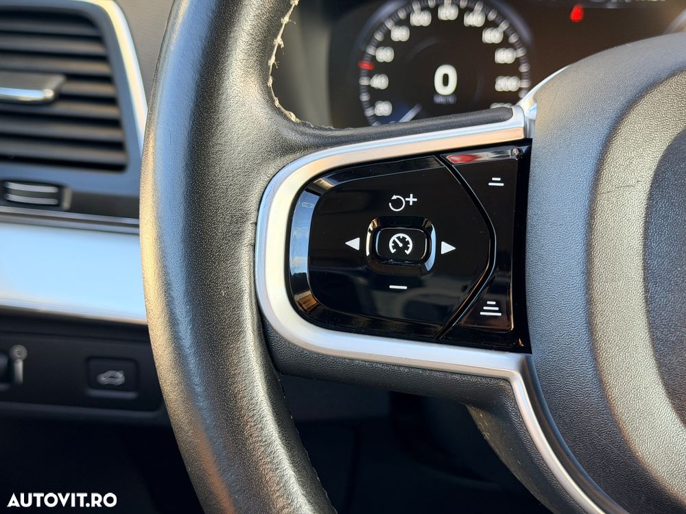 Volvo XC 90 D4 Geartronic Momentum - 31