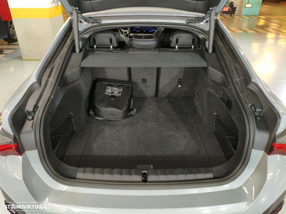 BMW i4 M50 - 13
