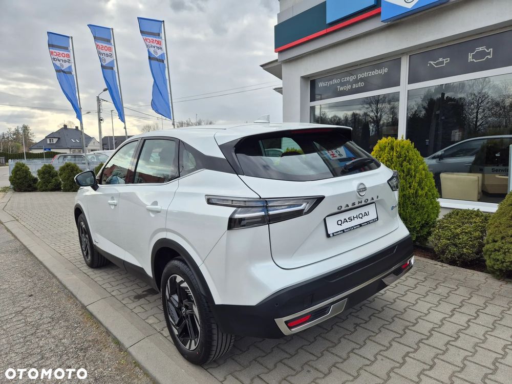 Nissan Qashqai 1.3 DIG-T MHEV 4x4 Tekna Xtronic - 6