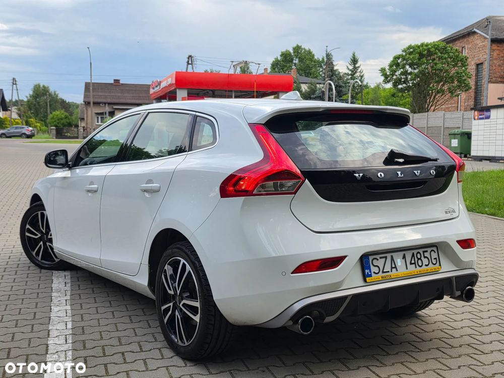 Volvo V40 D4 RDesign - 3