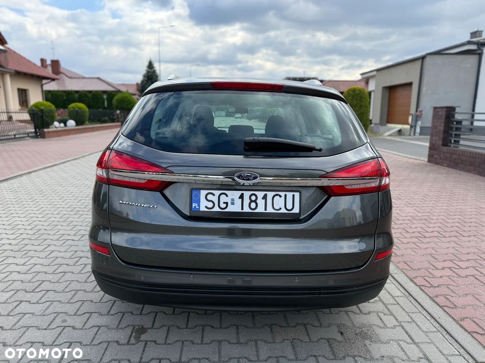 Ford Mondeo - 21