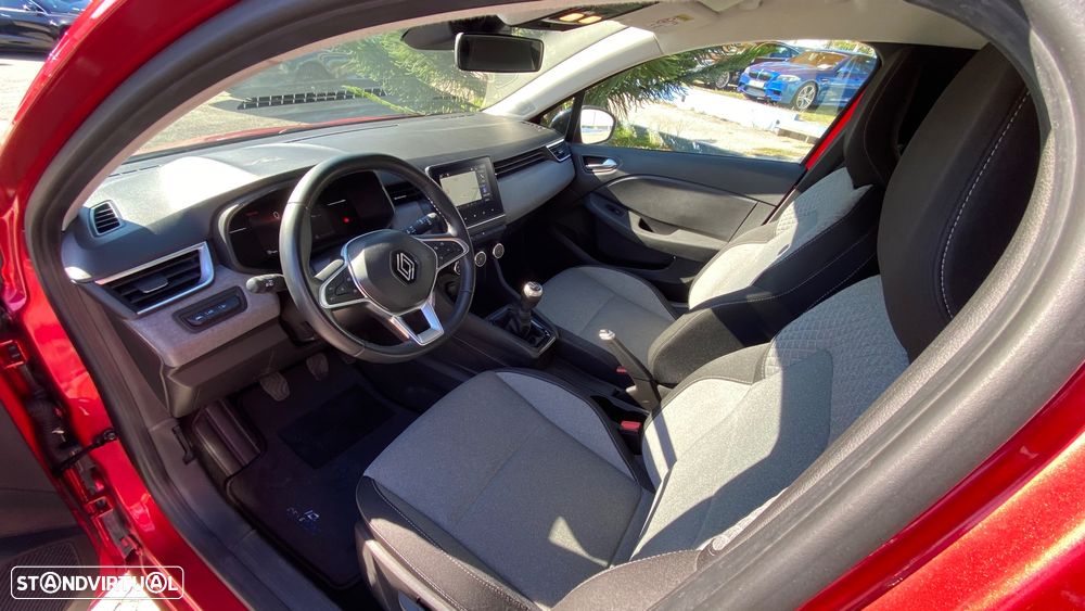 Renault Clio 1.0 TCe Techno - 19