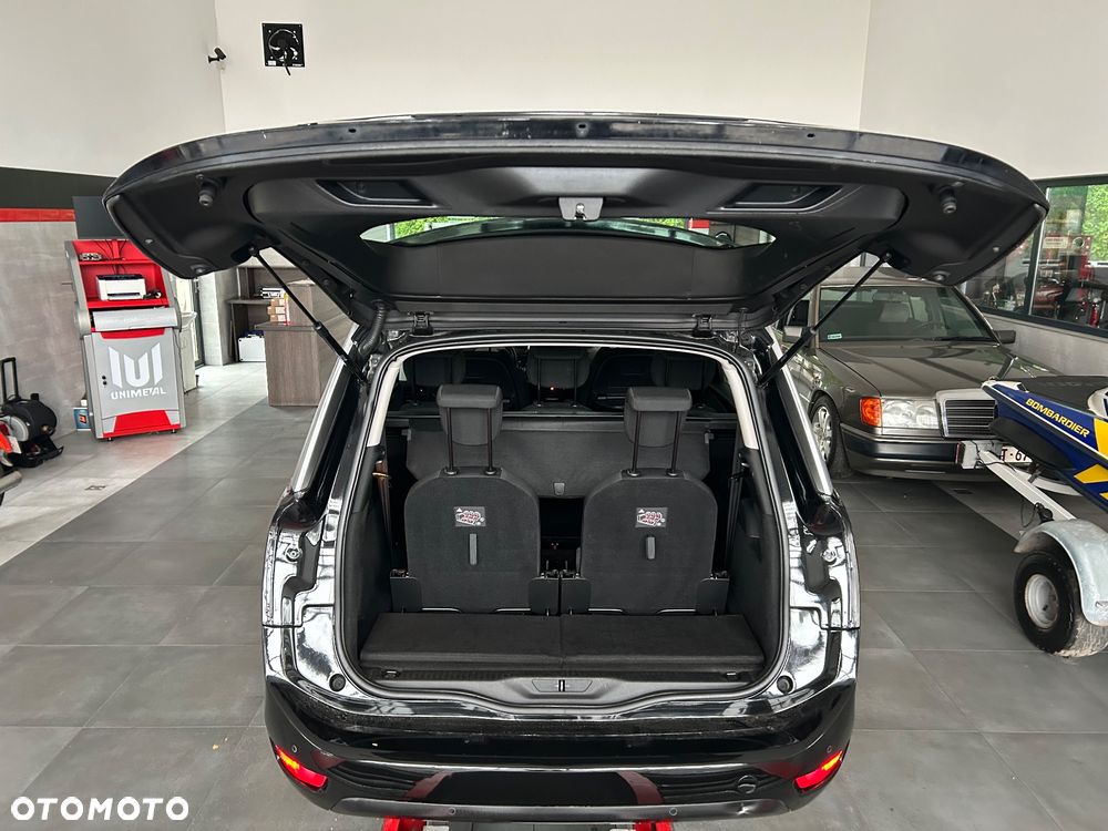 Citroën C4 Grand Picasso 1.6 BlueHDi MoreLife S&S - 24