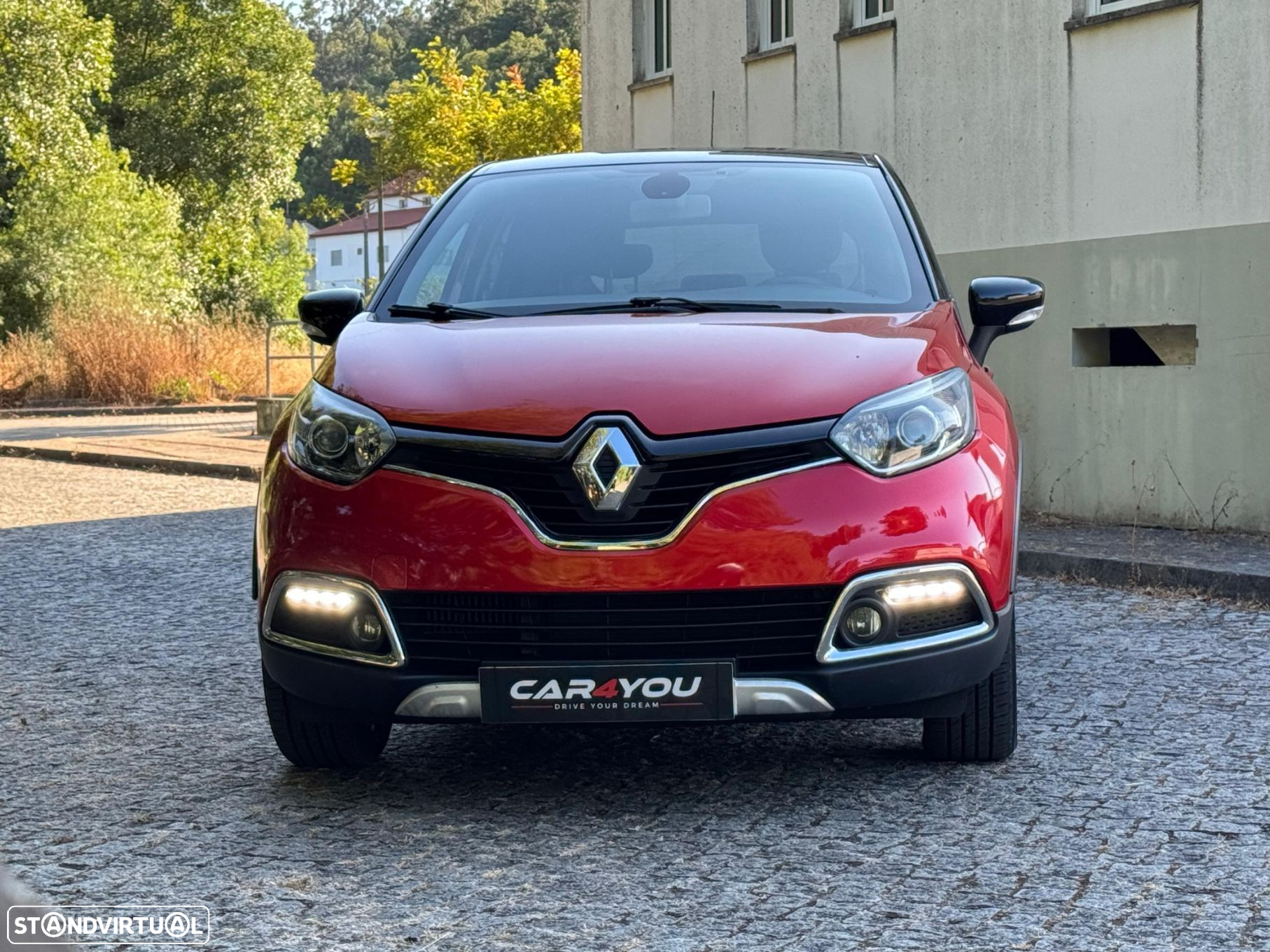 Renault Captur 1.5 dCi Helly Hansen - 6