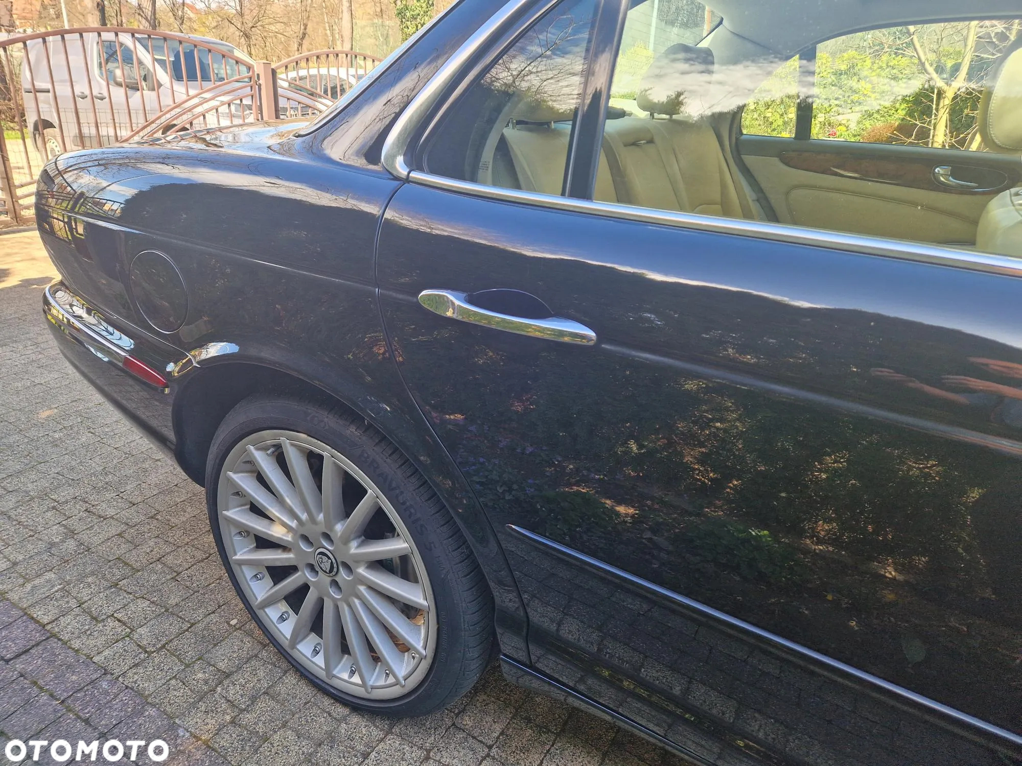 Jaguar XJ Super V8 - 10