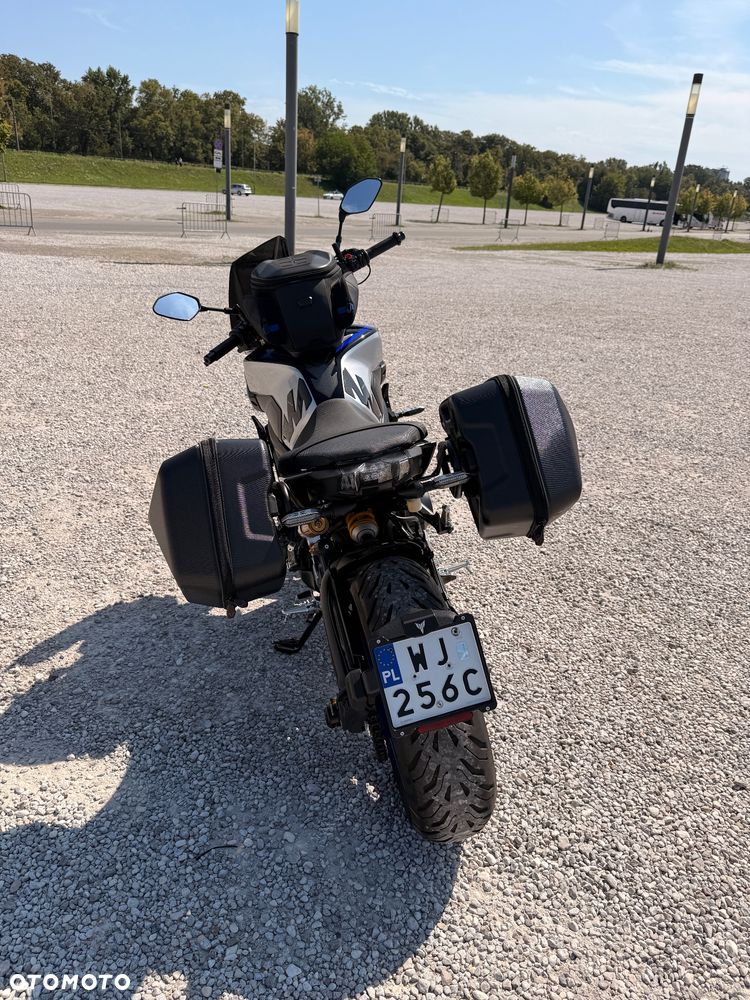 Yamaha MT - 6