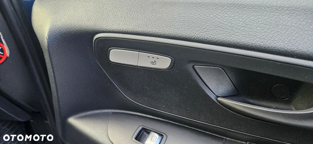 Mercedes-Benz Vito - 16