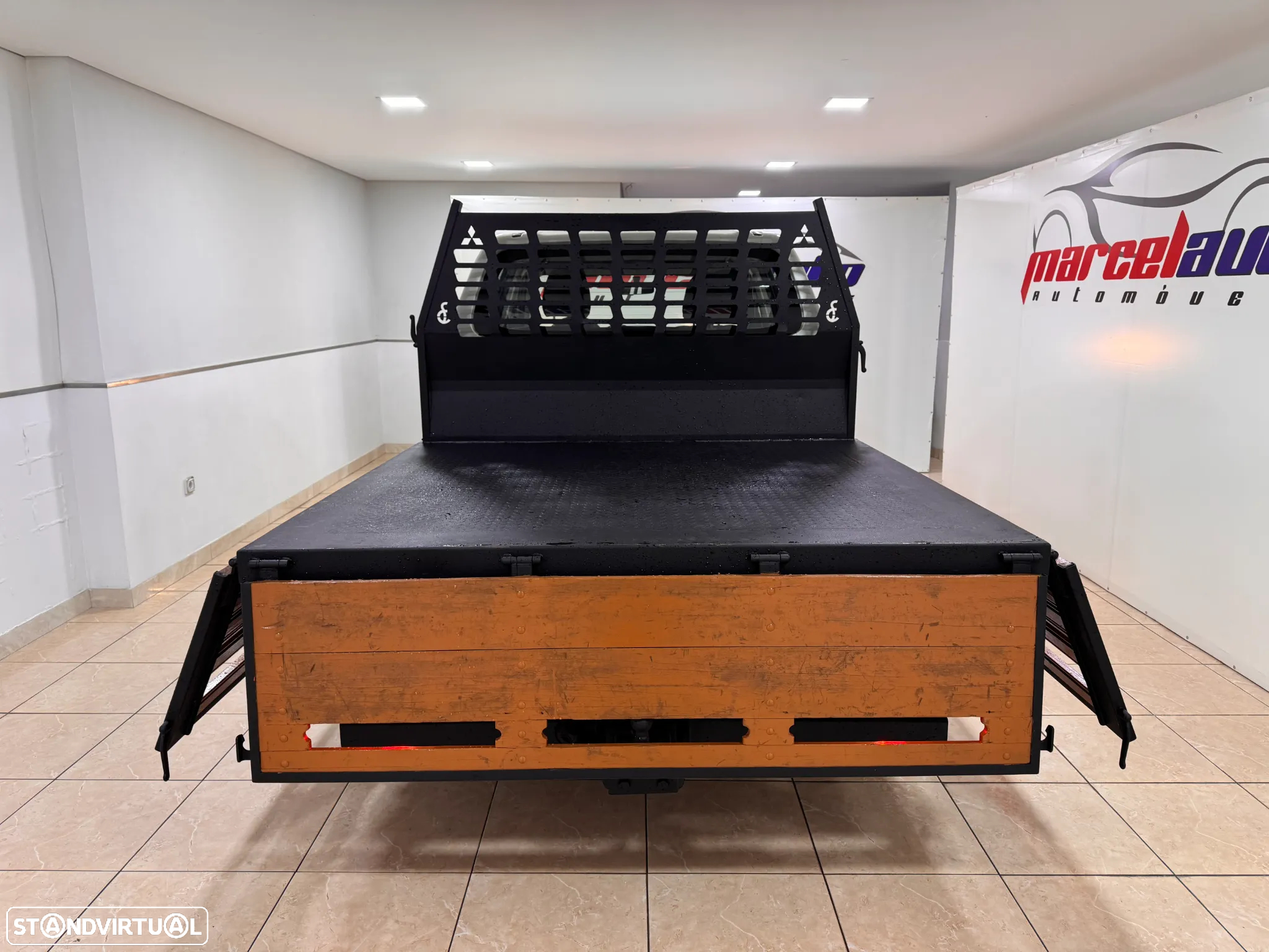 Mitsubishi L200 2.3 DI-D Space Cab Invite 4WD 3L IVA DEDUTIVEL - 11