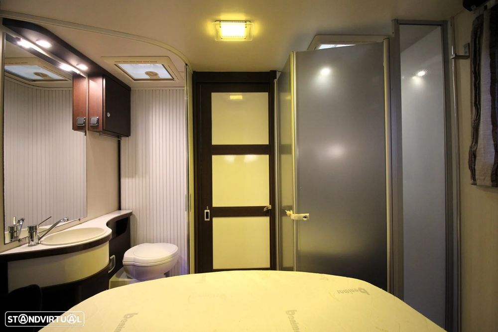 Benimar Mileo 292 *CAMA CENTRAL + BASCULANTE* - 9