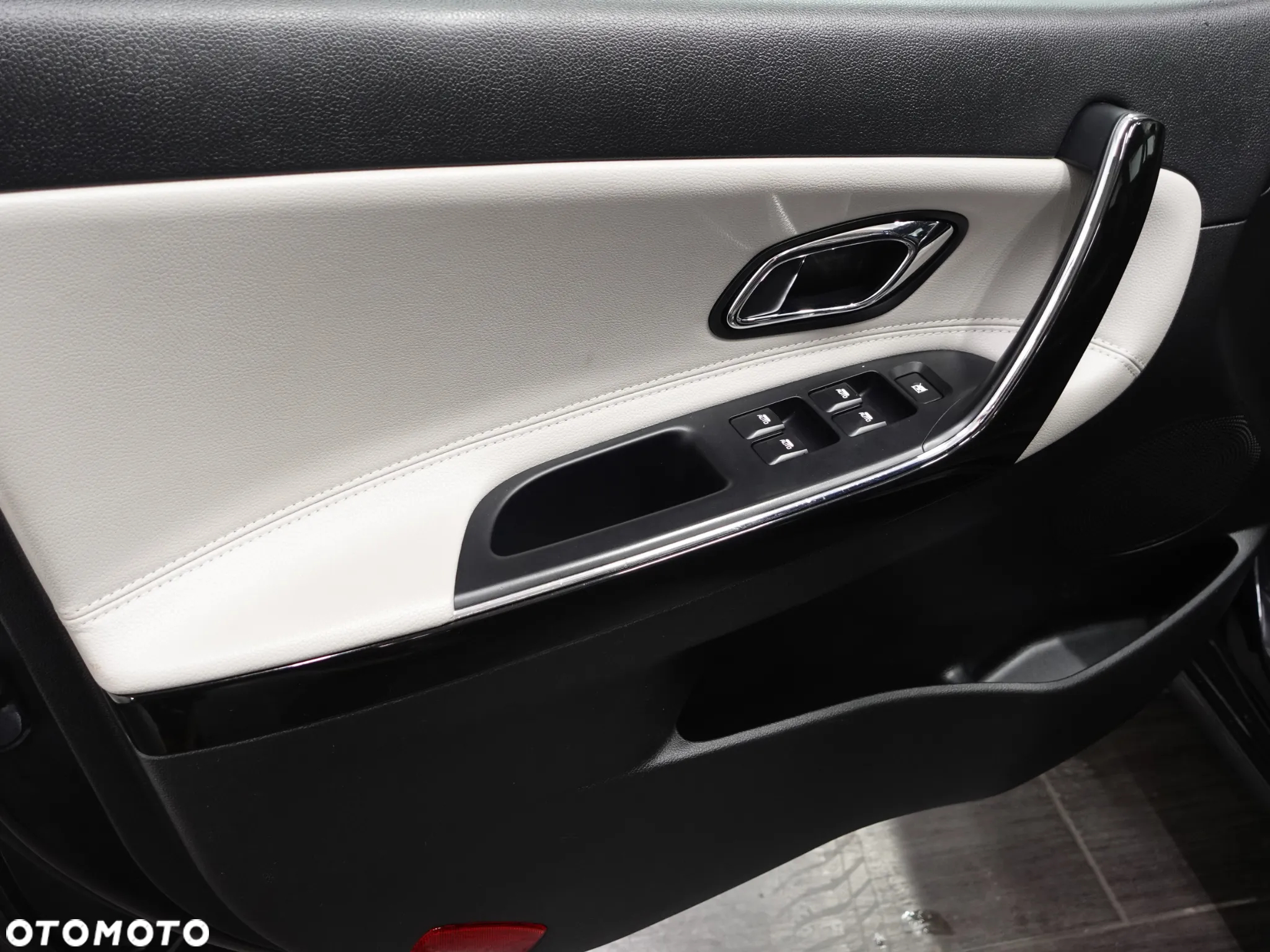 Kia Ceed 1.6 GDI ISG SW Spirit - 20