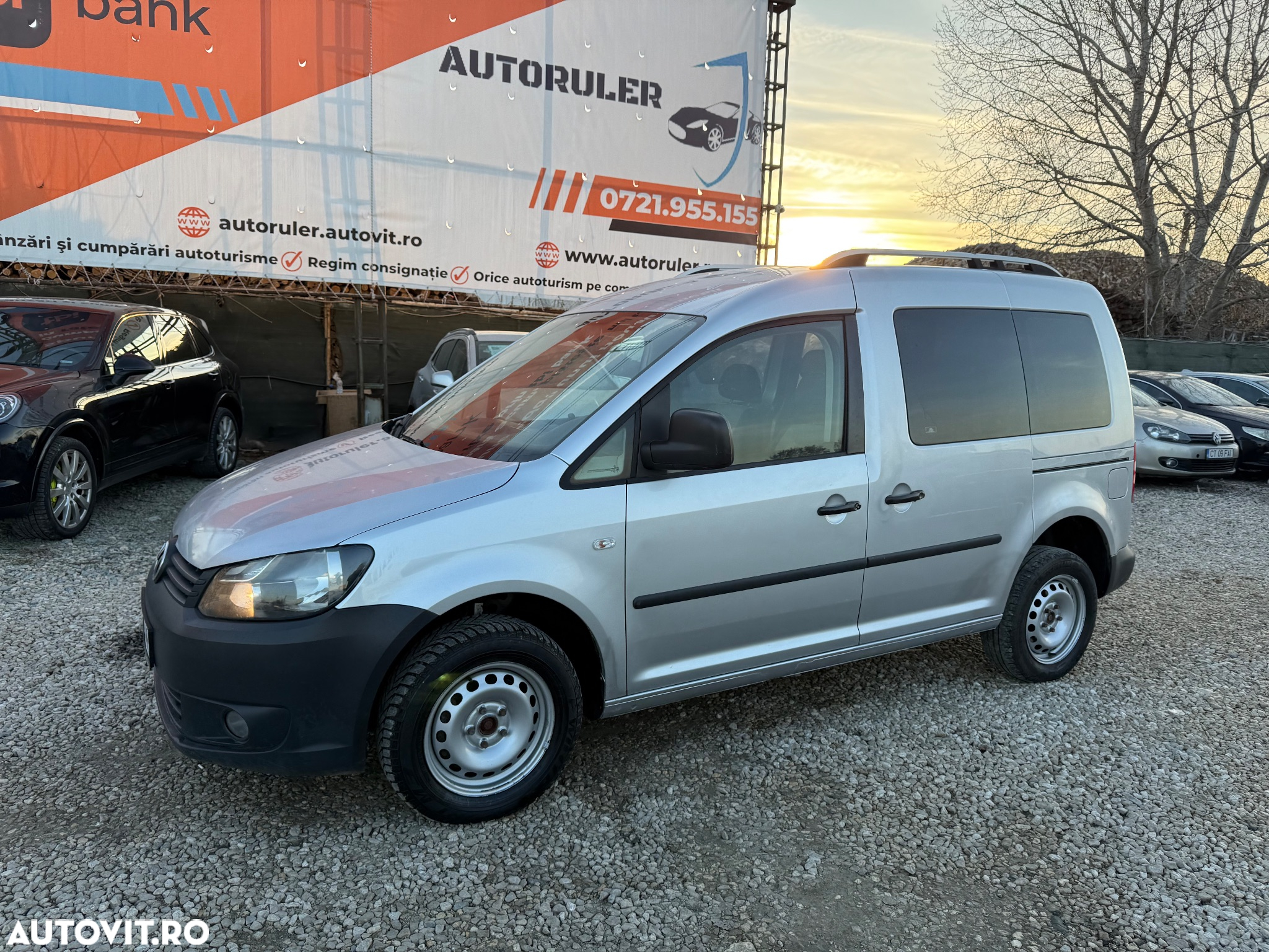 Volkswagen Caddy 2.0 TDI 4Motion Comfortline - 29