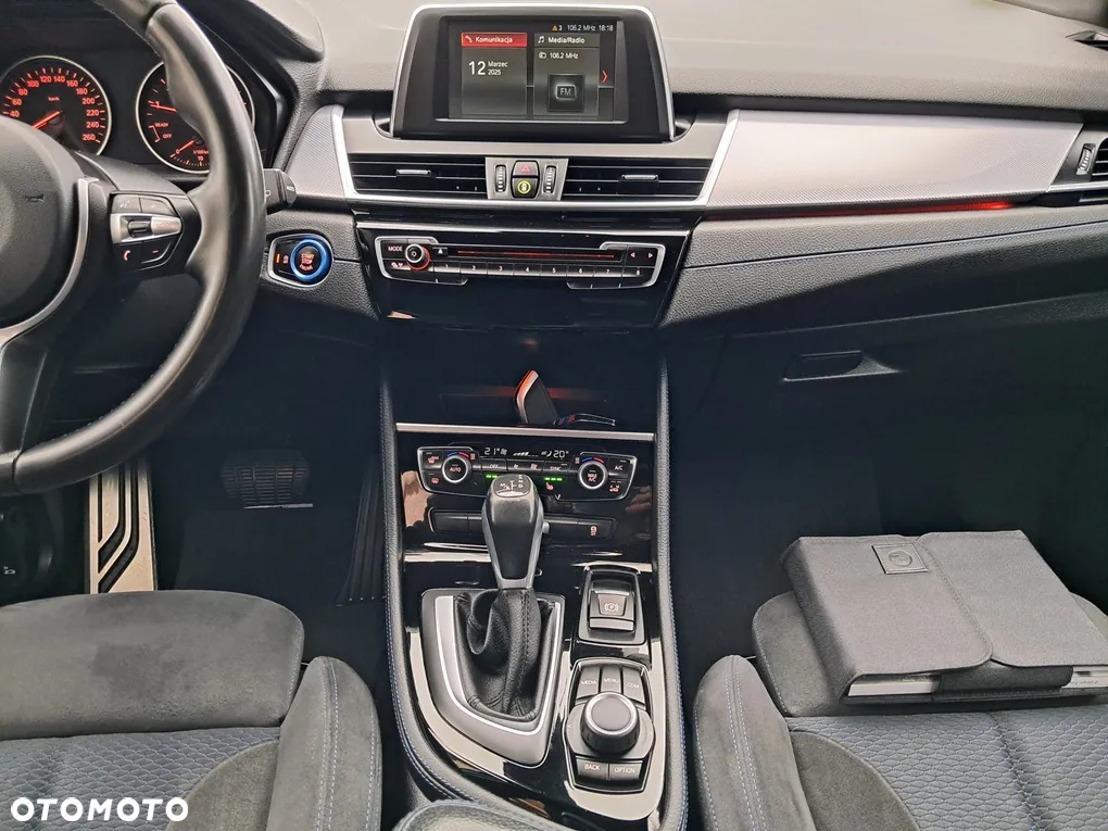 BMW Seria 2 218i Gran Tourer M Sport - 22