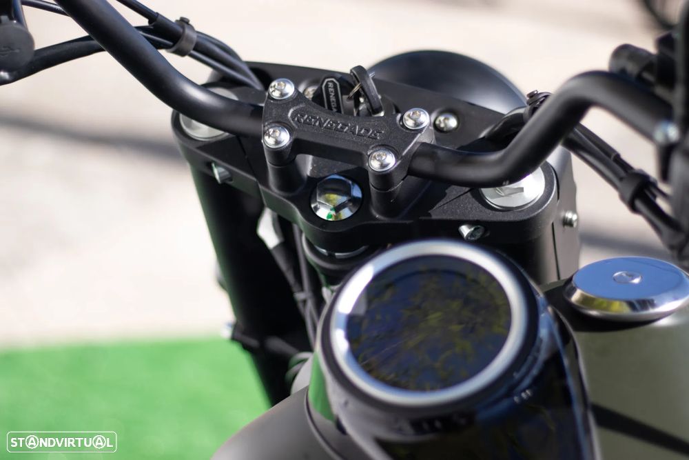 UM Renegade Comando - 4