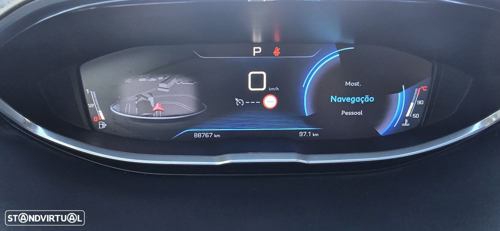 Peugeot 3008 1.6 BlueHDi Allure EAT6 - 27