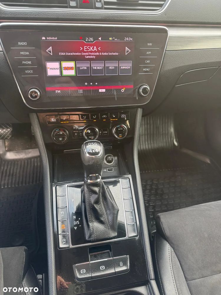 Skoda Superb 2.0 TSI 4x4 Sportline DSG - 14