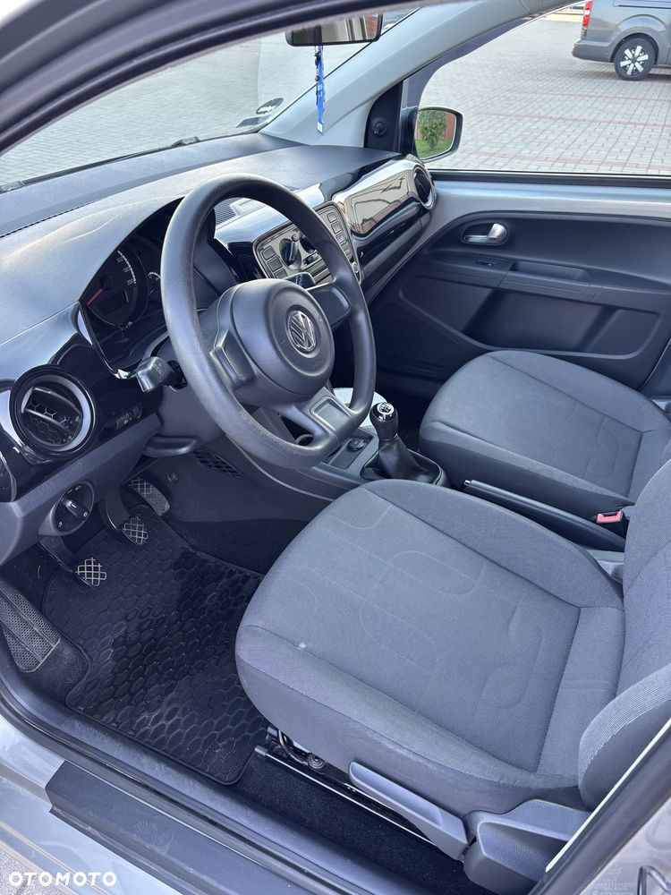 Volkswagen up! - 12